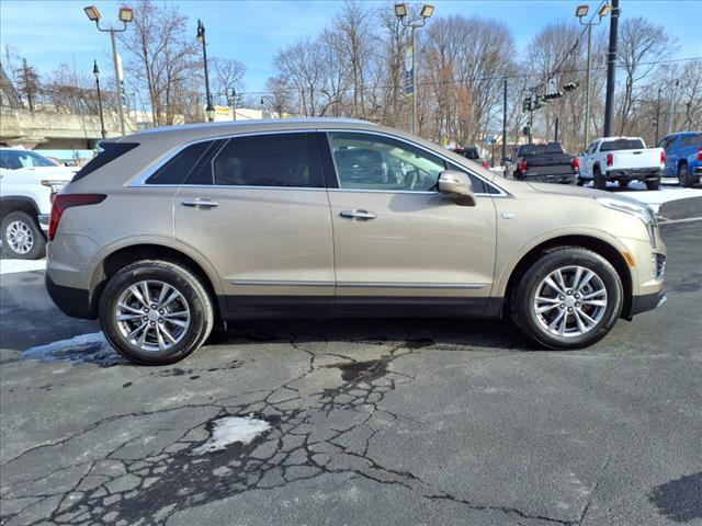 used 2022 Cadillac XT5 car, priced at $34,999