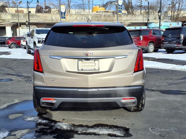 used 2022 Cadillac XT5 car, priced at $34,999