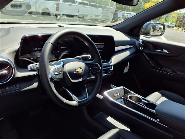 new 2025 Chevrolet Equinox car, priced at $33,407