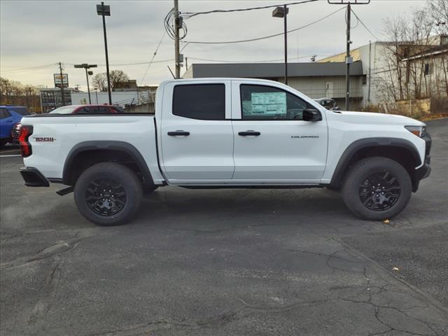 new 2024 Chevrolet Colorado car, priced at $41,558