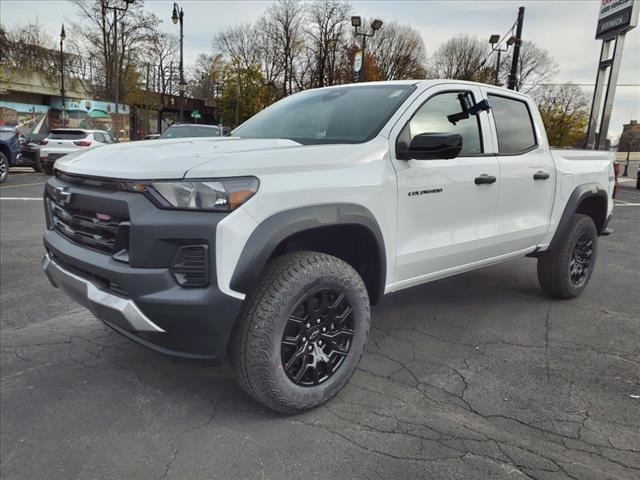 new 2024 Chevrolet Colorado car, priced at $41,558