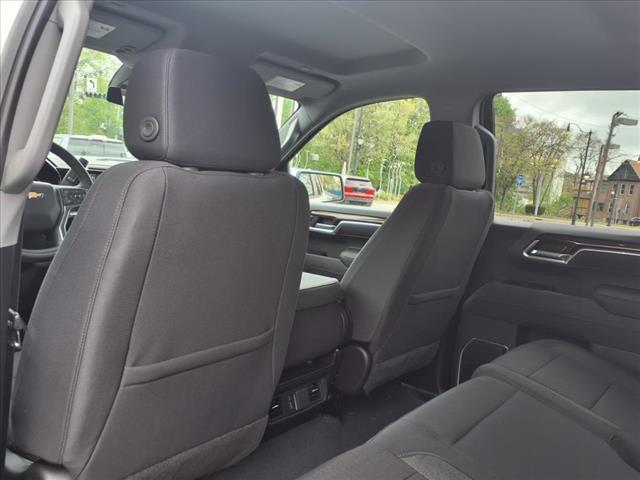 new 2025 Chevrolet Silverado 1500 car, priced at $55,995