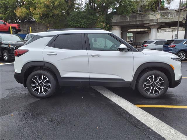 new 2025 Chevrolet TrailBlazer car, priced at $31,664