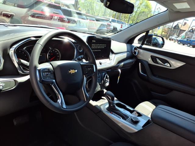 new 2025 Chevrolet Blazer car, priced at $39,319