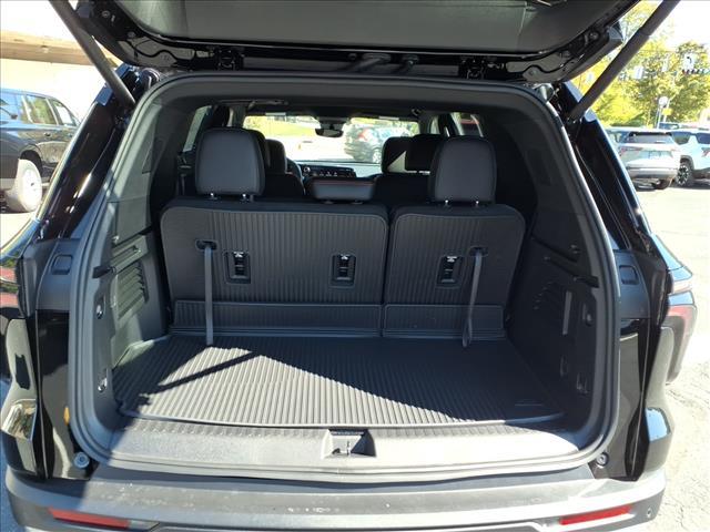 new 2026 Chevrolet Traverse car, priced at $55,380