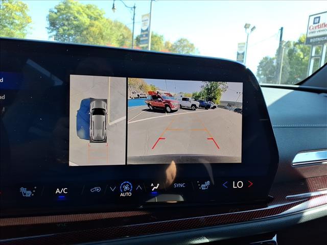 new 2026 Chevrolet Traverse car, priced at $55,380