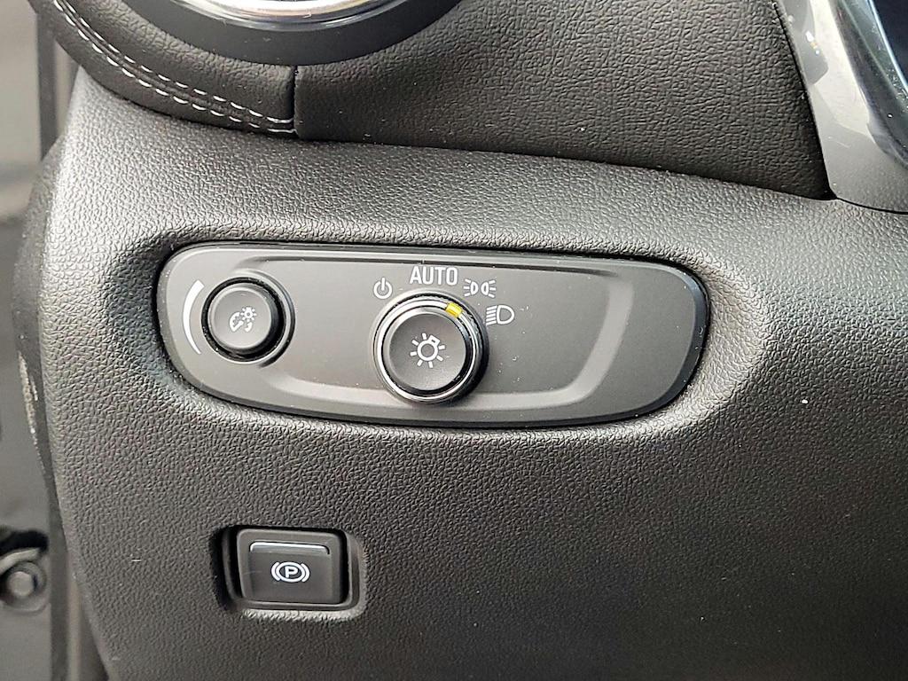 used 2023 Chevrolet Blazer car, priced at $31,998