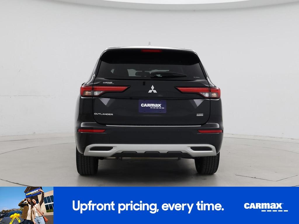 used 2024 Mitsubishi Outlander car, priced at $34,998