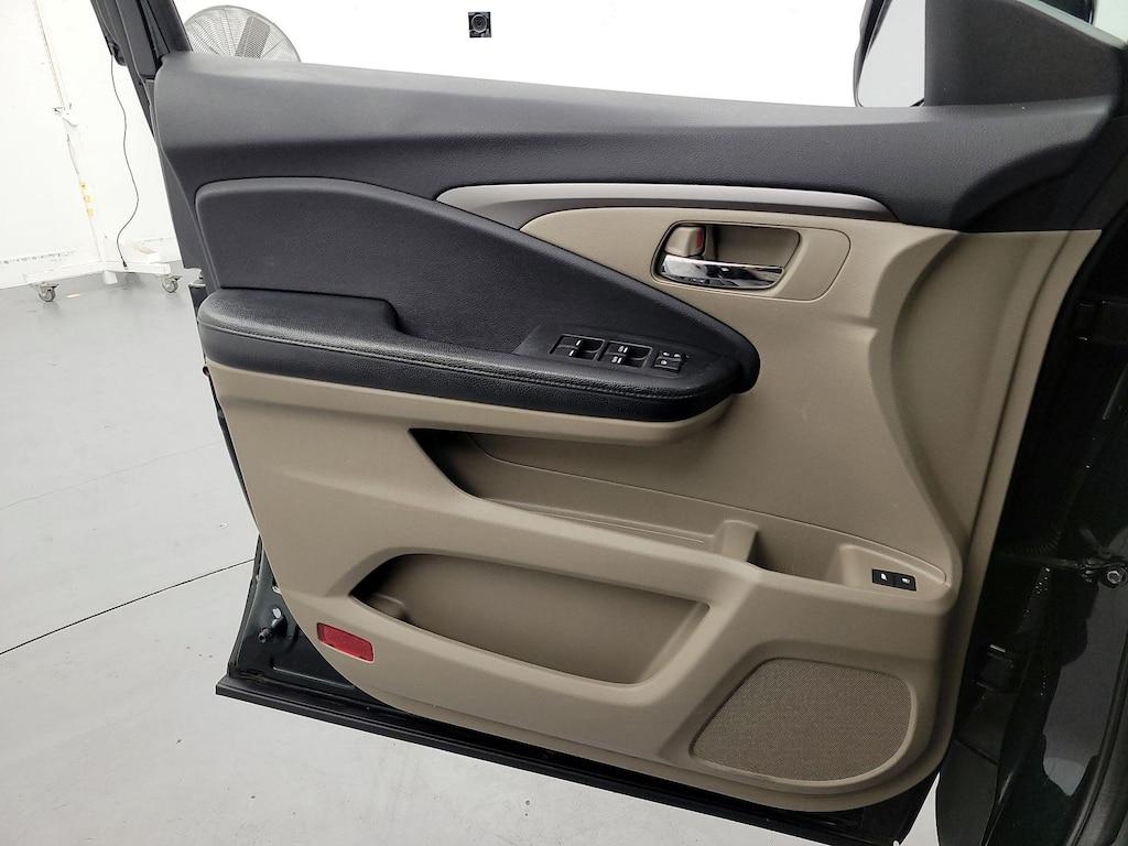 used 2017 Honda Pilot car, priced at $19,998