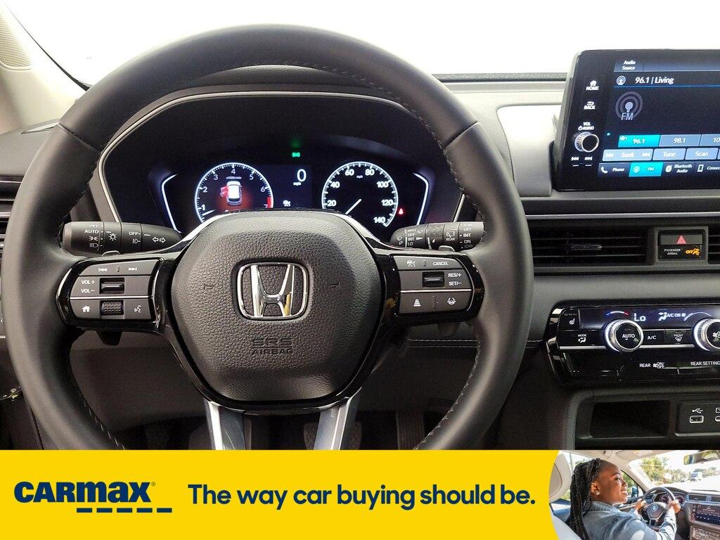 used 2024 Honda Pilot car, priced at $43,998