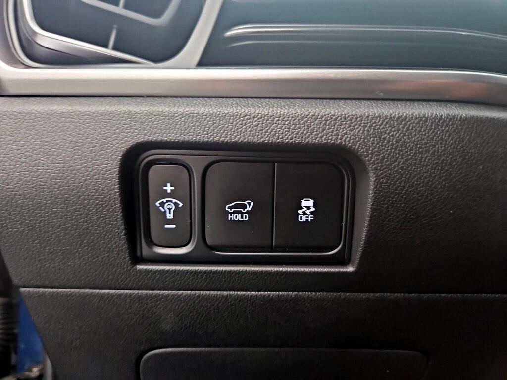 used 2024 Kia Sorento car, priced at $33,998