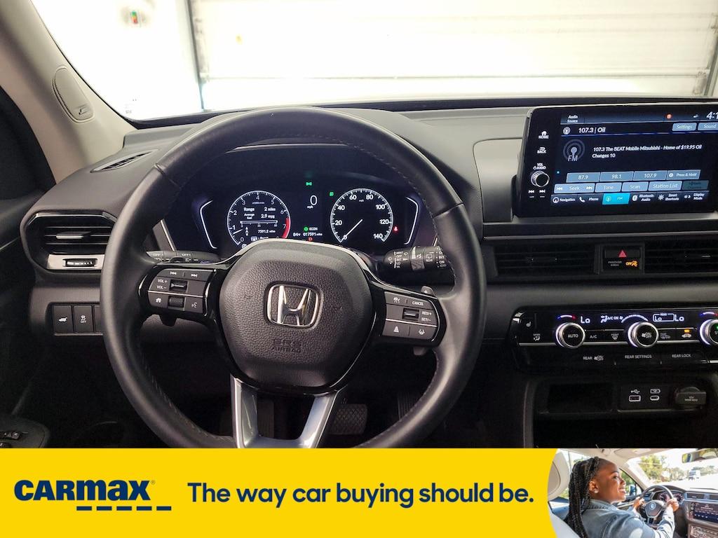 used 2023 Honda Pilot car, priced at $41,998