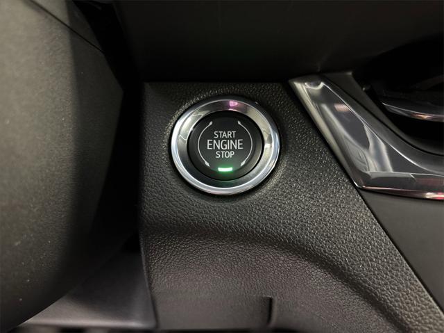 new 2025 Buick Envista car, priced at $27,220