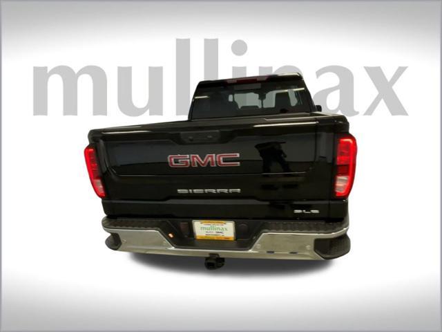 new 2025 GMC Sierra 1500 car, priced at $45,300