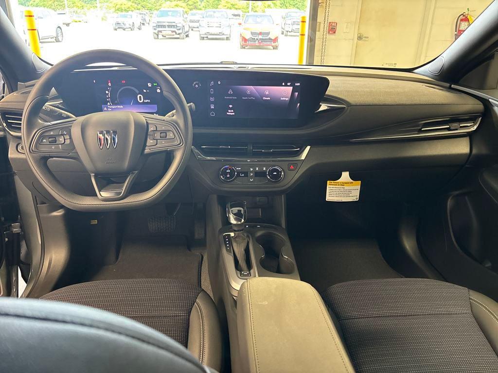 new 2025 Buick Envista car, priced at $24,680