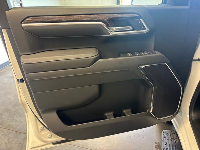 new 2025 GMC Sierra 1500 car, priced at $52,350