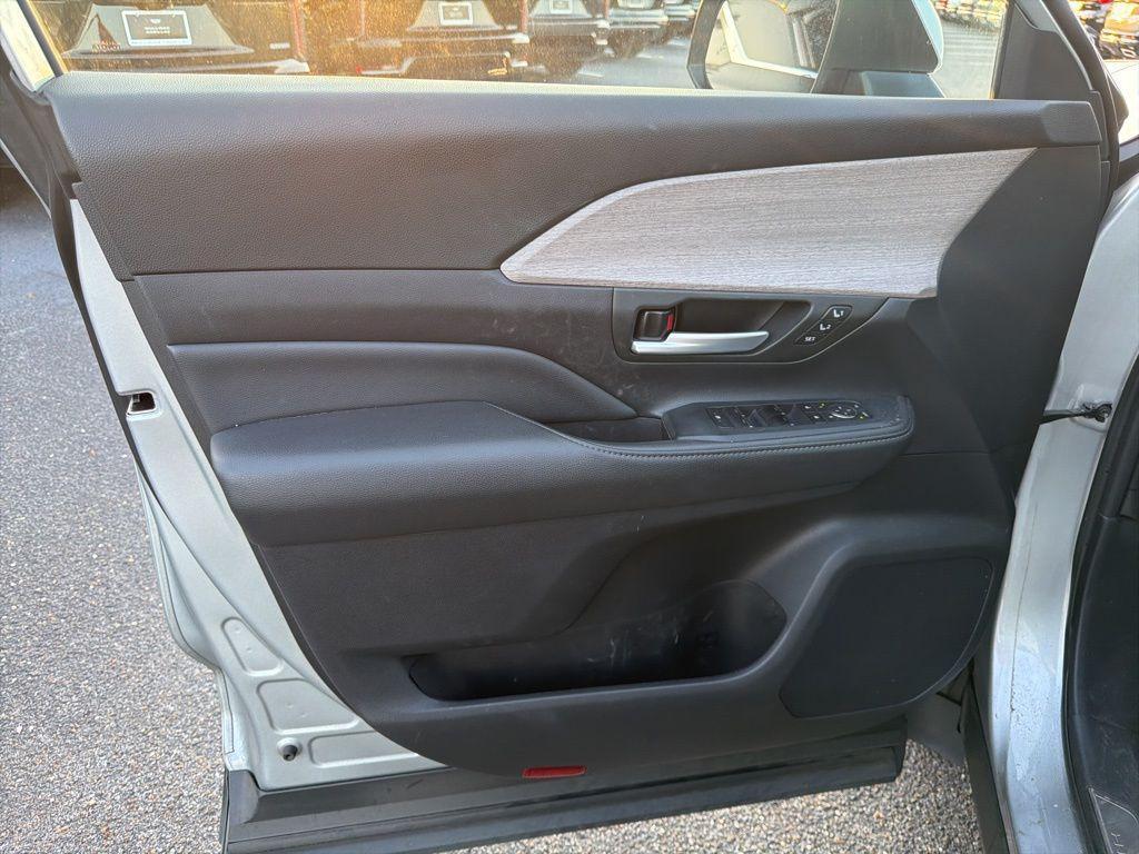 used 2024 Toyota Grand Highlander car, priced at $50,900