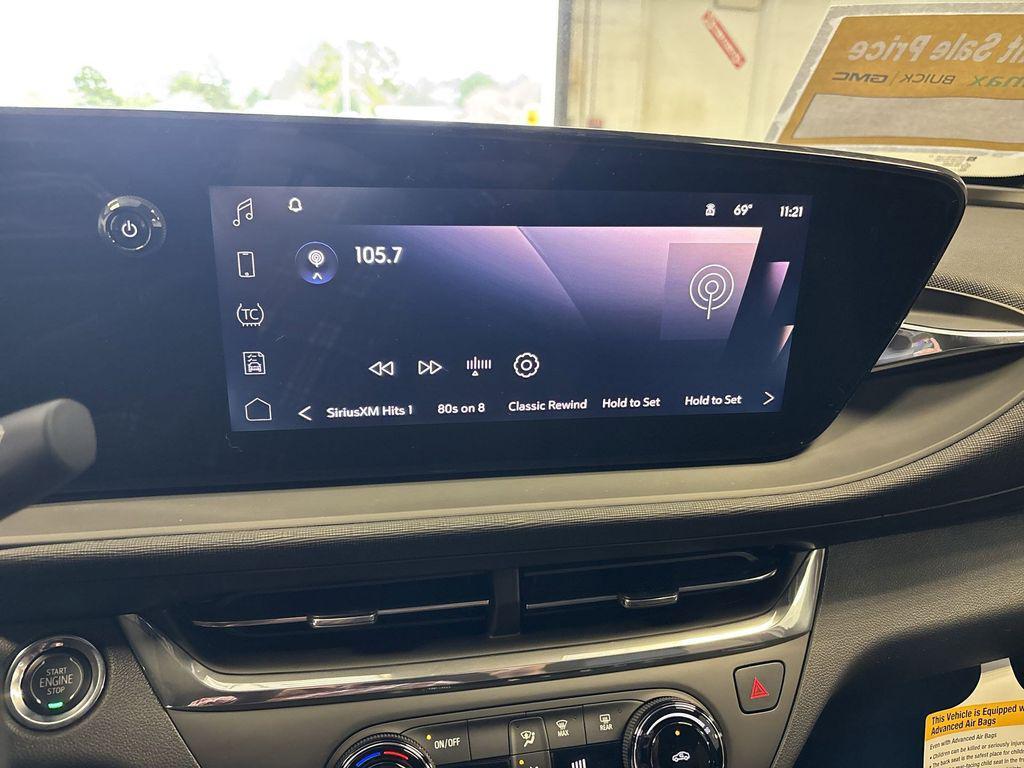 new 2025 Buick Envista car, priced at $25,970