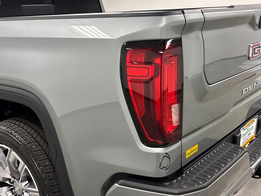 new 2026 GMC Sierra 1500 car, priced at $71,215