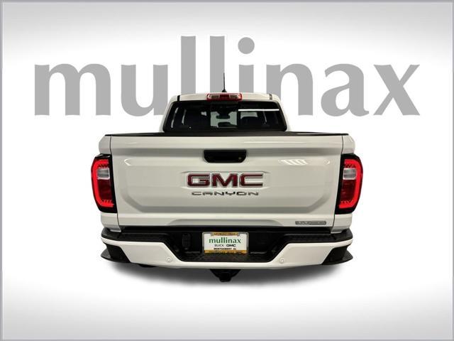 new 2024 GMC Canyon car, priced at $40,385