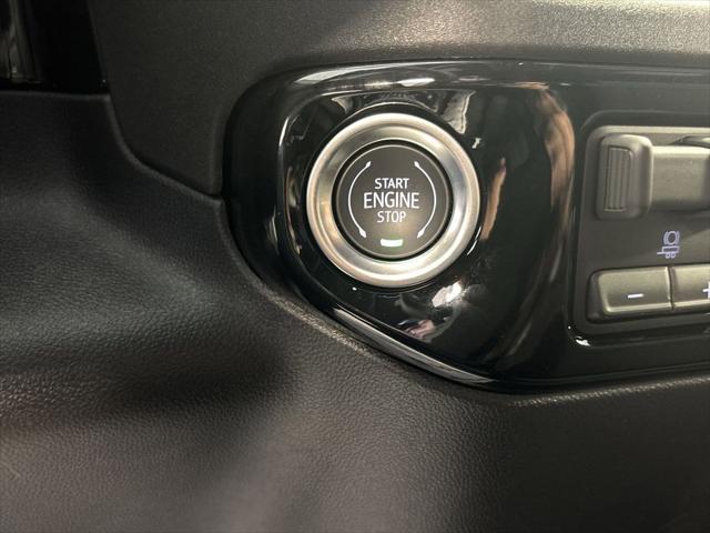 new 2025 GMC Sierra 1500 car, priced at $44,305