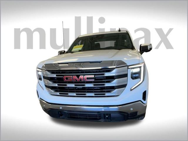 new 2025 GMC Sierra 1500 car, priced at $44,305