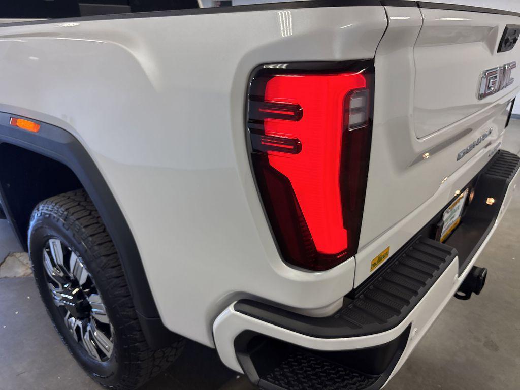 new 2025 GMC Sierra 2500 car, priced at $83,860
