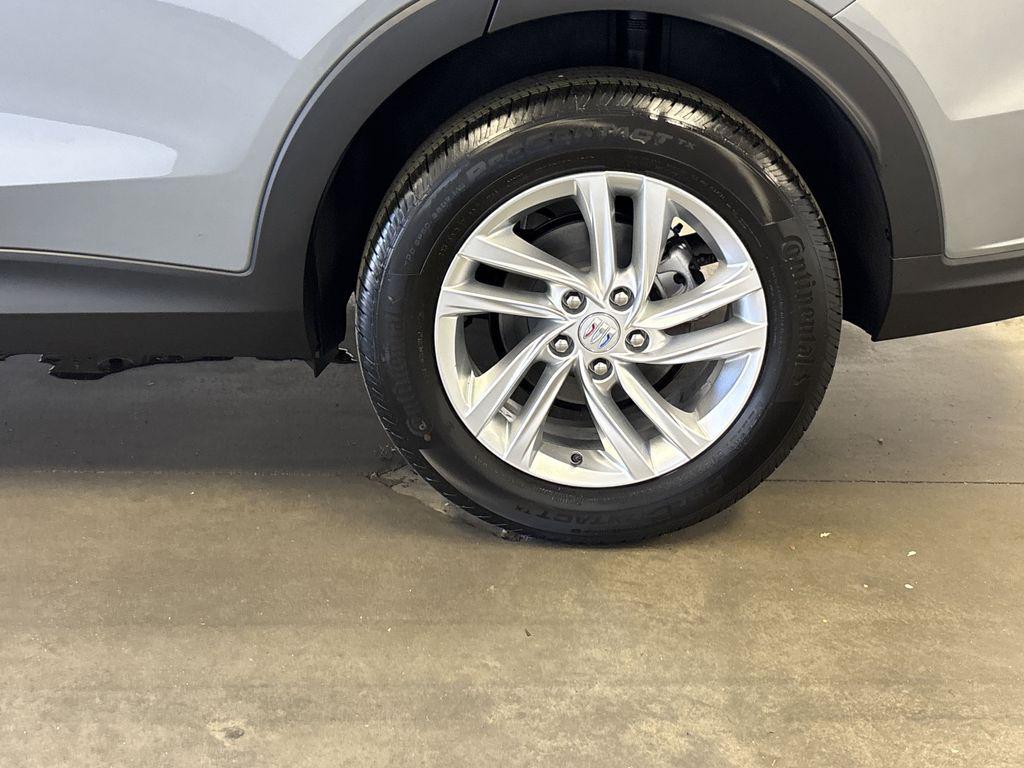 new 2025 Buick Envista car, priced at $26,565
