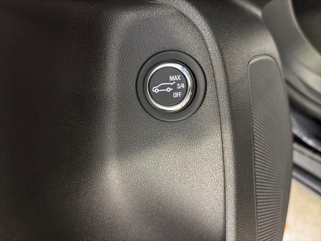 new 2025 Buick Envista car, priced at $29,755
