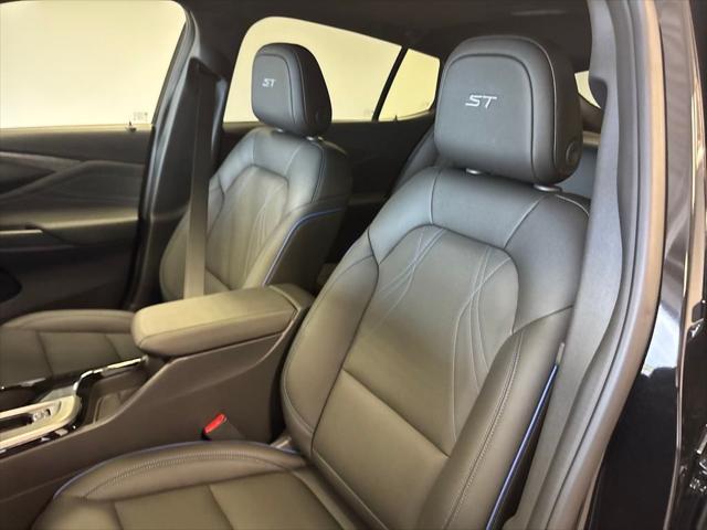 new 2025 Buick Envista car, priced at $29,755