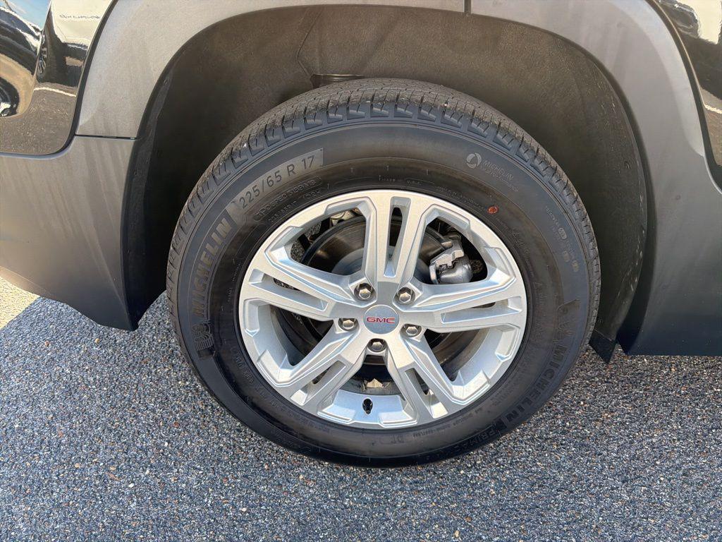 used 2024 GMC Terrain car, priced at $24,700