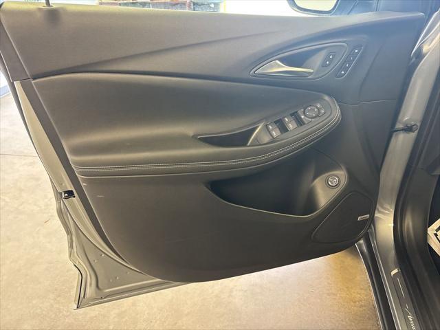 new 2025 Buick Encore GX car, priced at $31,270