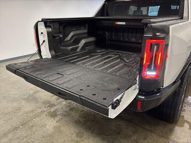 new 2025 GMC HUMMER EV Pickup car, priced at $100,685