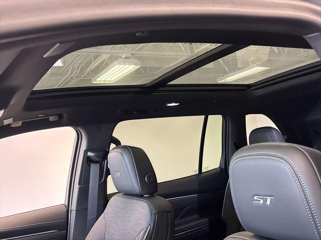 new 2025 Buick Enclave car, priced at $47,020