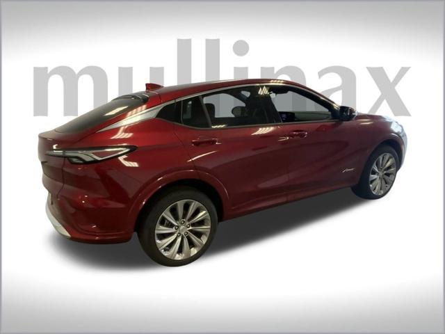 new 2025 Buick Envista car, priced at $30,875