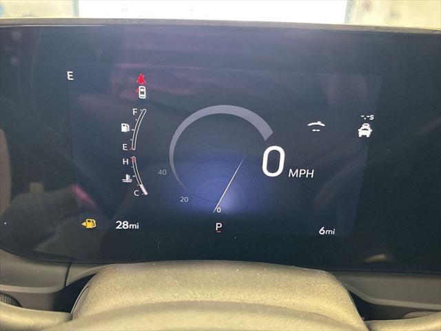 new 2025 Buick Envista car, priced at $30,875