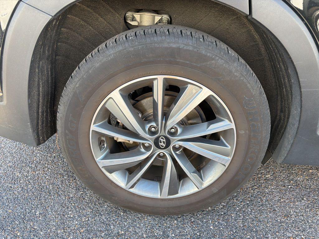 used 2019 Hyundai Santa Fe car, priced at $16,250