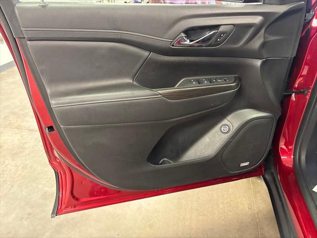 used 2023 GMC Acadia car, priced at $26,750