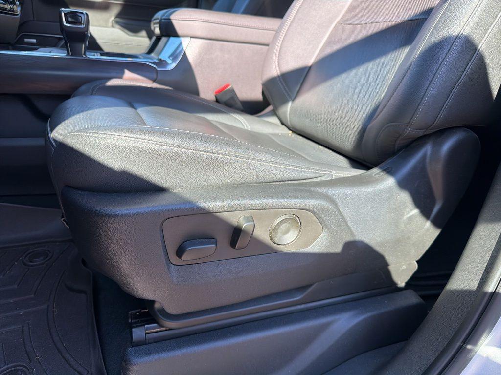used 2022 GMC Sierra 1500 car, priced at $43,500
