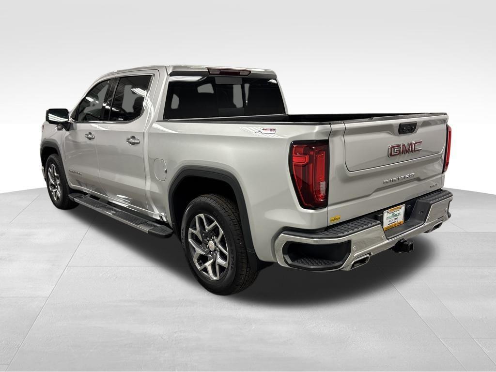 used 2022 GMC Sierra 1500 car, priced at $41,900