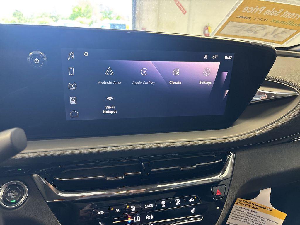 new 2025 Buick Envista car, priced at $30,175
