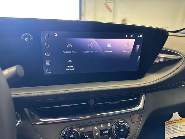 new 2025 Buick Envista car, priced at $26,170