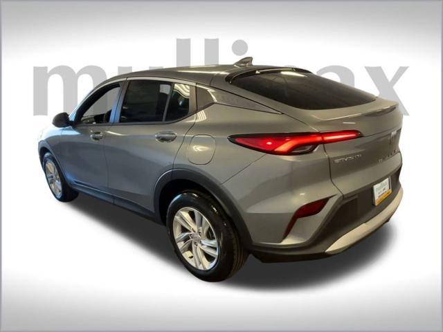 new 2025 Buick Envista car, priced at $26,170