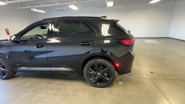 new 2025 Buick Envision car, priced at $40,662