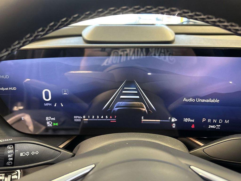 new 2025 Buick Envision car, priced at $35,924