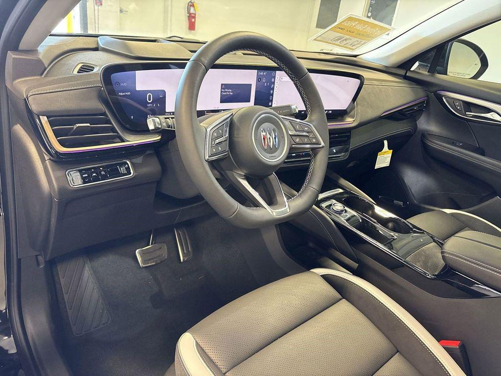 new 2025 Buick Envision car, priced at $35,924