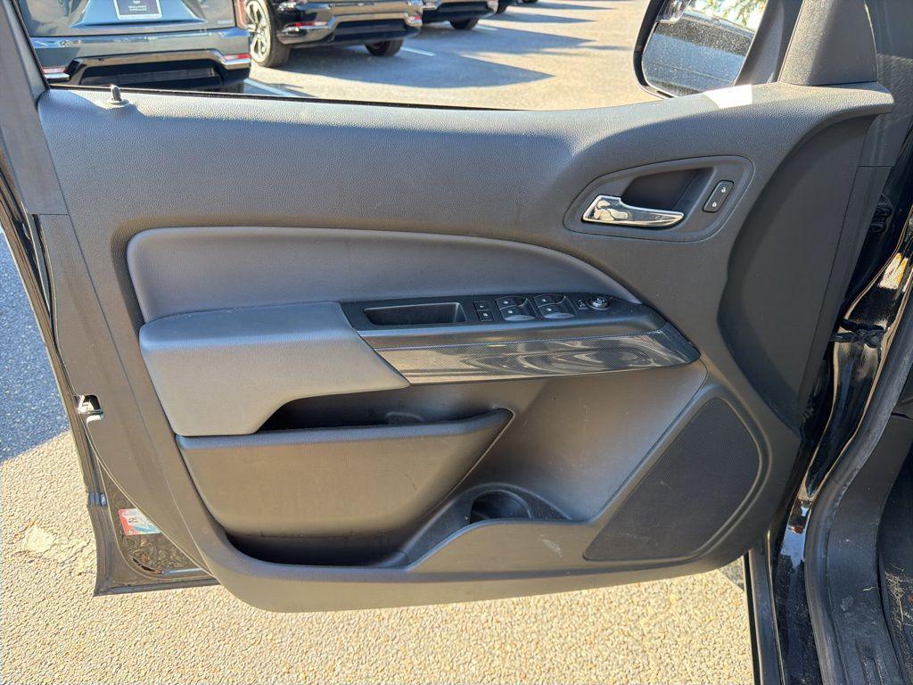 used 2022 Chevrolet Colorado car, priced at $25,500