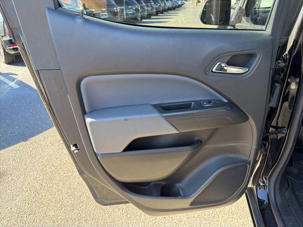 used 2022 Chevrolet Colorado car, priced at $25,500
