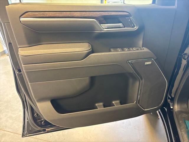new 2025 GMC Sierra 1500 car, priced at $57,374