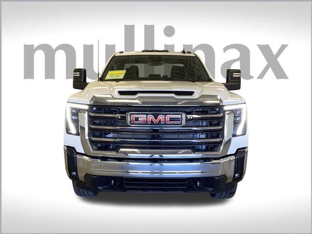 new 2024 GMC Sierra 2500 car, priced at $62,380